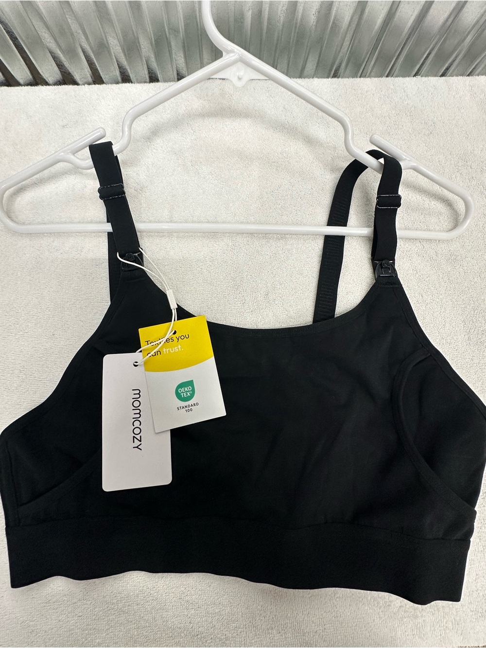 Momcozy Black Nursing Sports Bra Size Small NWT